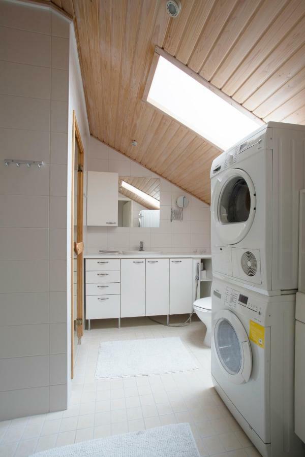 2Ndhomes 2Br City Center Penthouse With Balcony And Sauna 赫尔辛基 外观 照片
